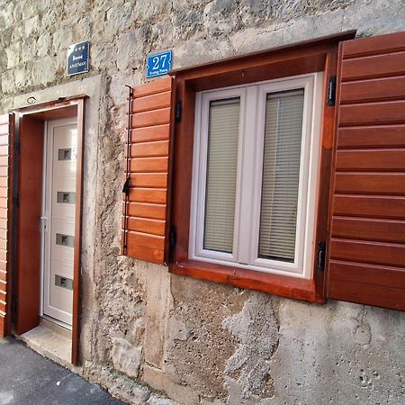 St Peter'S Heritage House Trogir Kültér fotó